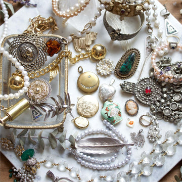 Anice Jewellery | A life-sized jewellery box