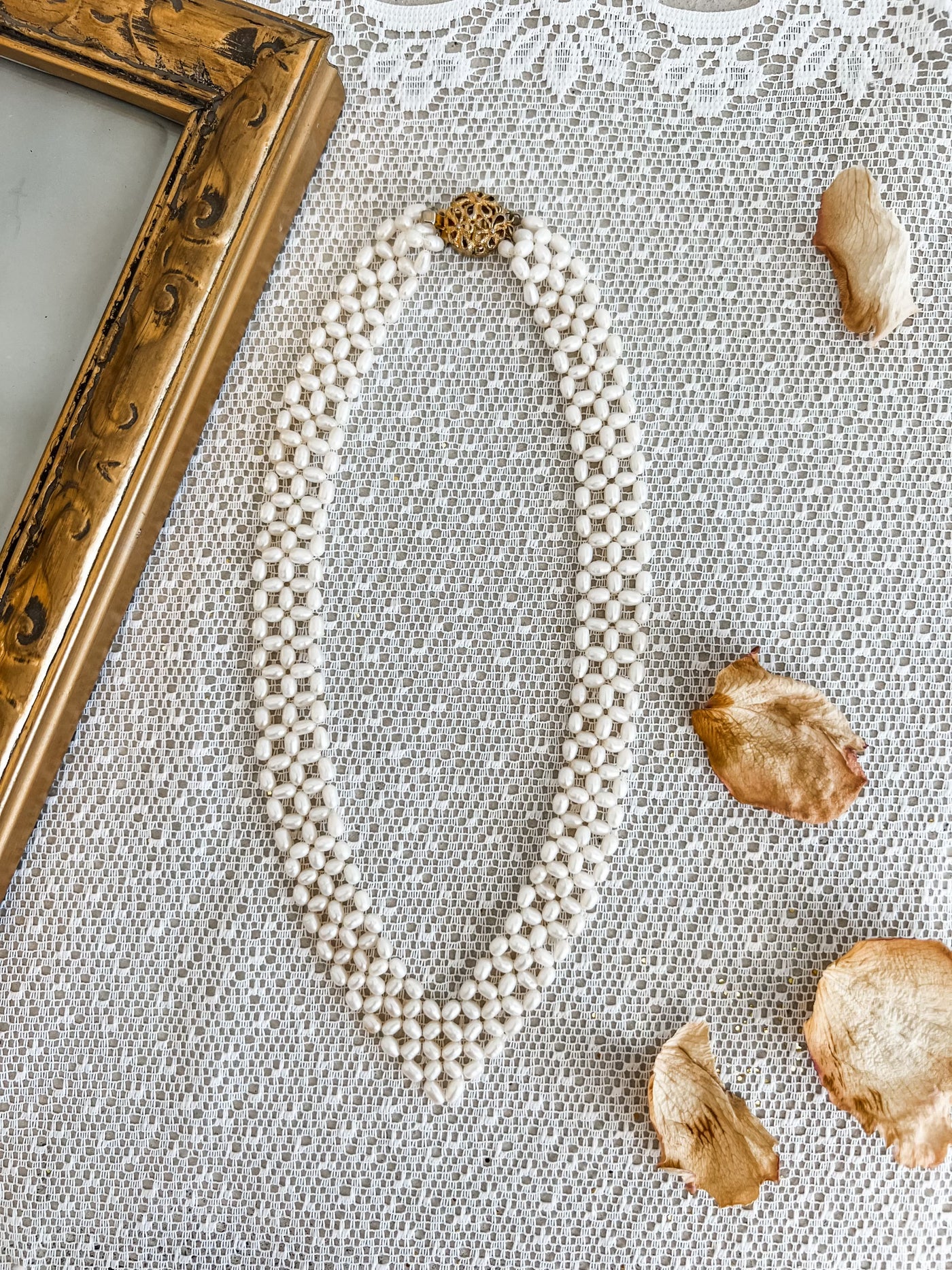 Vintage Pearl Elegance Necklace