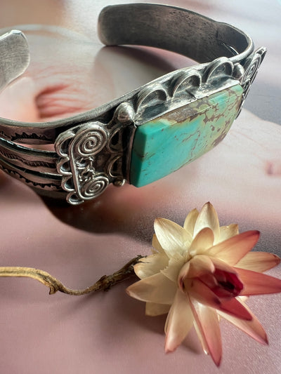 Vintage Navajo Turquoise Silver Cuff