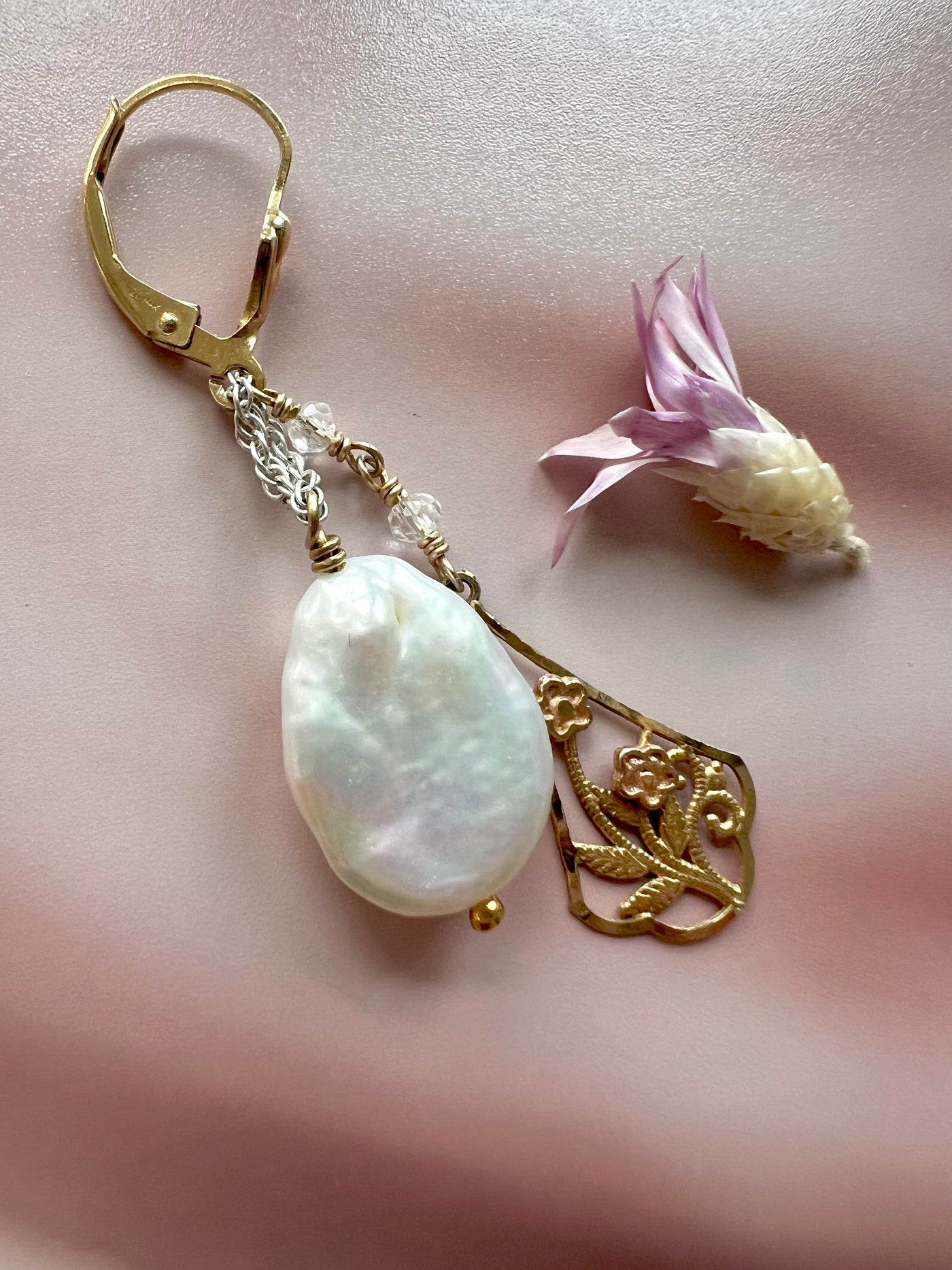 Pearl and Gold Floral Pendant Earrings